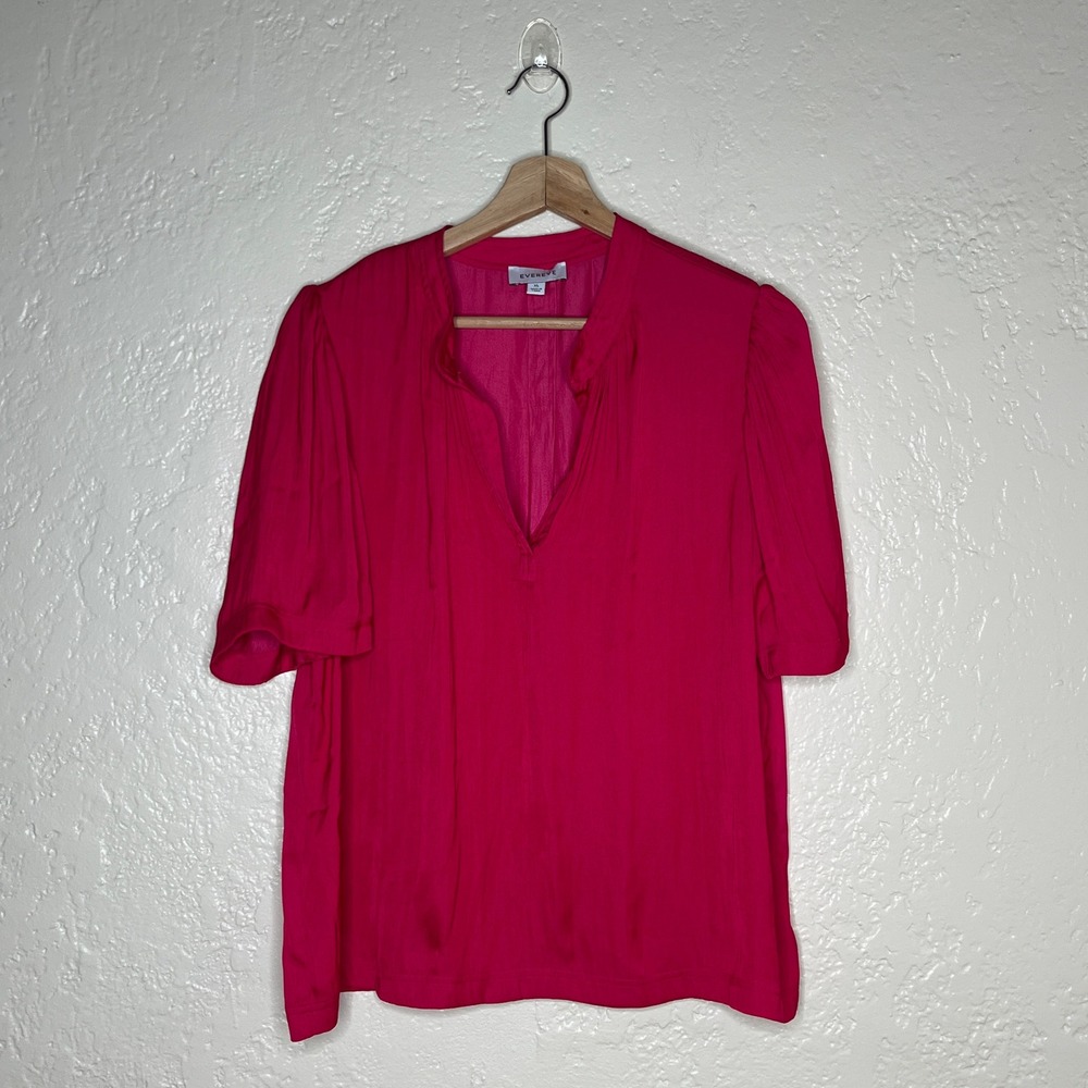 Evereve Zoe Satin Split Neck Short Puff Sleeve Blouse Pink XL WBL118123-E-SL